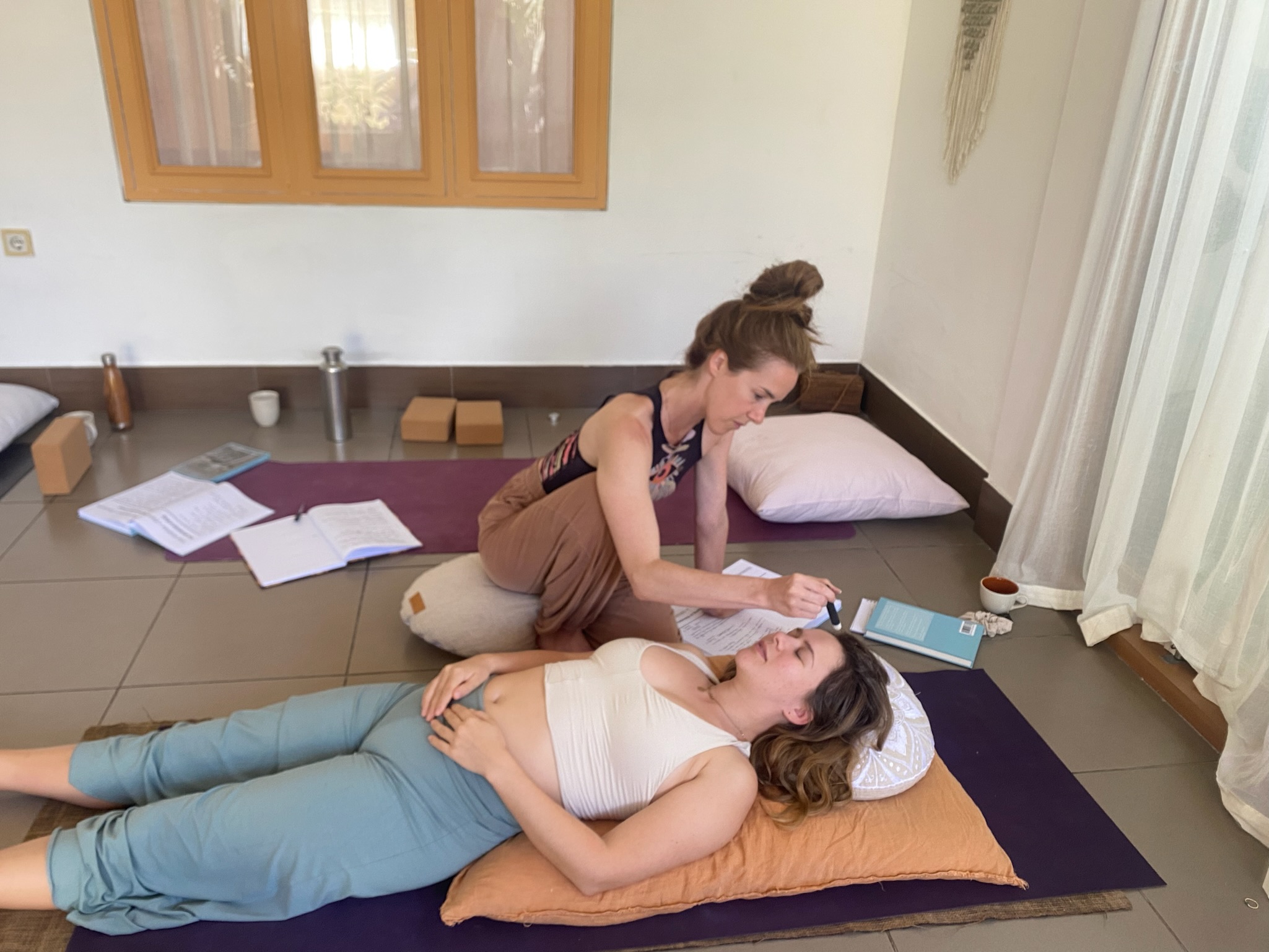 A hands-on Reiki treatment
